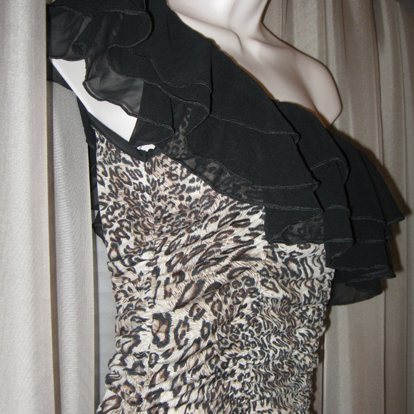 SAPA Leopard One Shoulder Ruffle Mini Dress - Picture 6 of 7